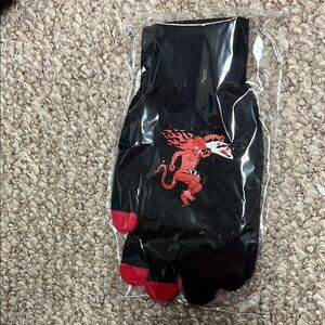NIB unisex Fireball Whiskey Tech Gloves